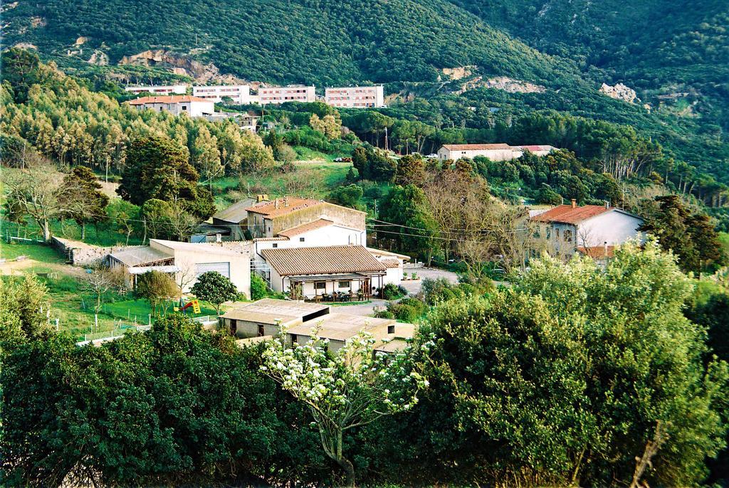 Agriturismo Satanca Villa Arbus Eksteriør billede